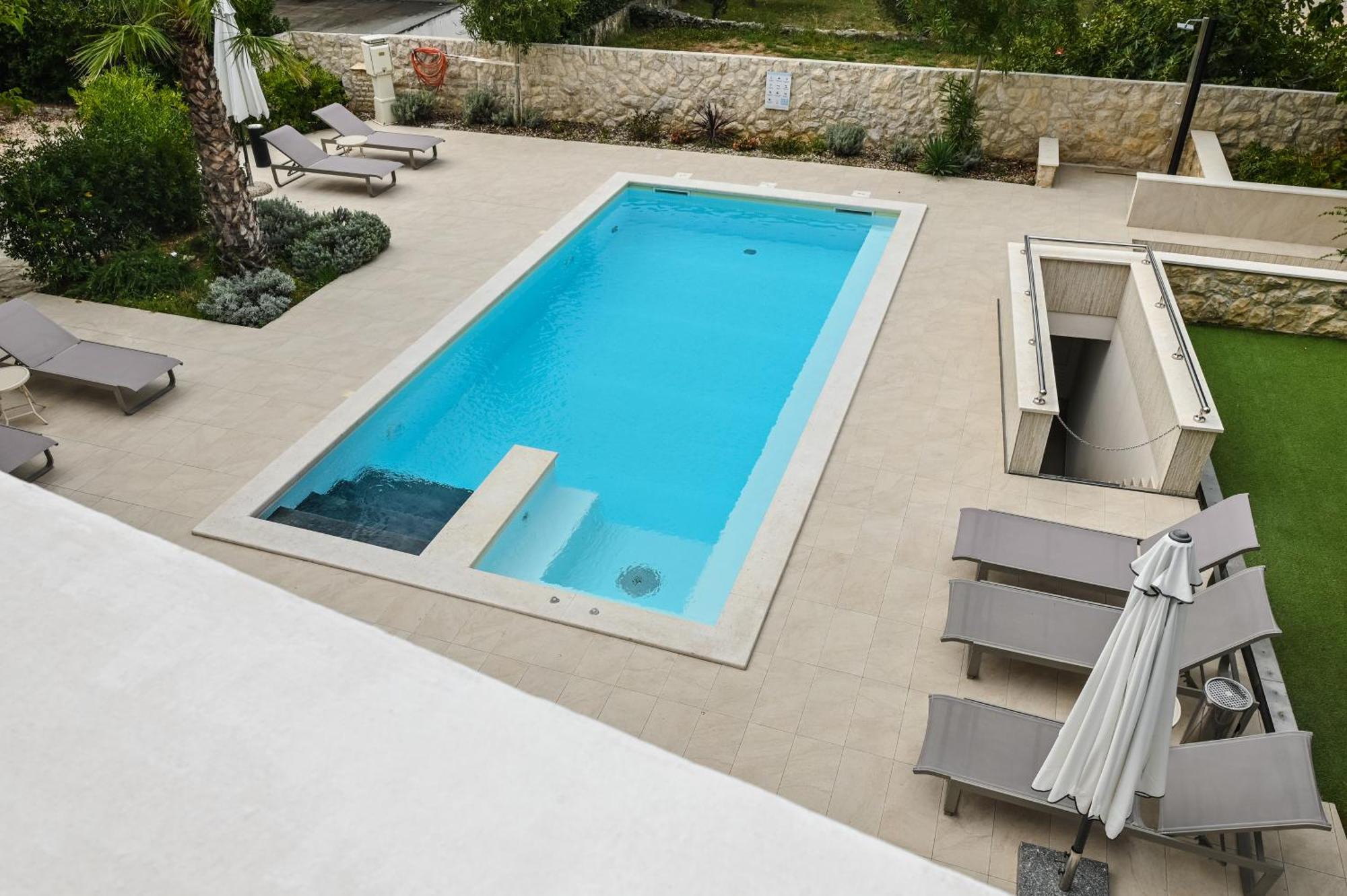 Seagull Pool Apartments & Studios Novalja Kamer foto